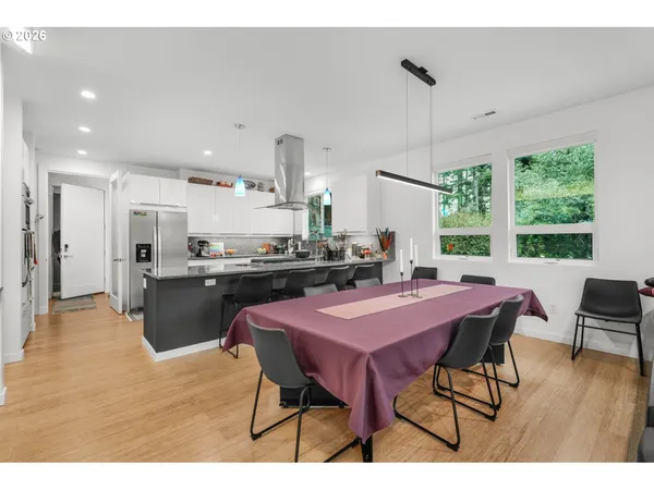 $780,000 | 88879 Highway 42S South, Bandon, OR 97411