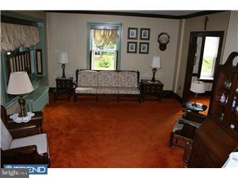 308 Davis Road Havertown, PA 19083 - Photo 2 of 12 Living Room