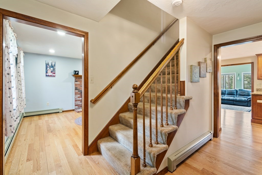 11 Neck Hill Road Mendon, MA 01756 - Photo 9 of 34 Gallery Image 9
