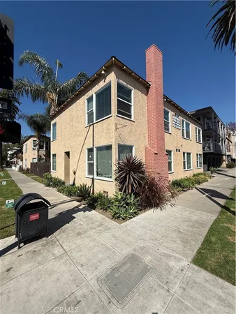 $1,450 | 310 Lime Avenue, Unit 13, Long Beach, CA 90802