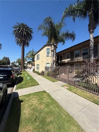 $1,450 | 310 Lime Avenue, Unit 13, Long Beach, CA 90802