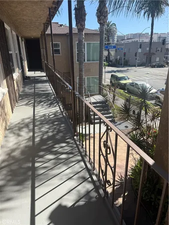 $1,450 | 310 Lime Avenue, Unit 13, Long Beach, CA 90802