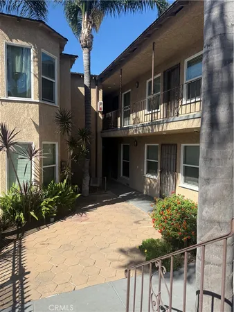 $1,450 | 310 Lime Avenue, Unit 13, Long Beach, CA 90802