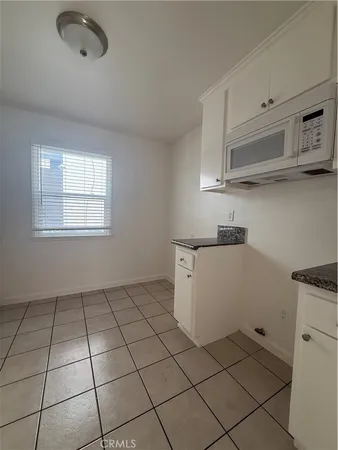 $1,450 | 310 Lime Avenue, Unit 13, Long Beach, CA 90802