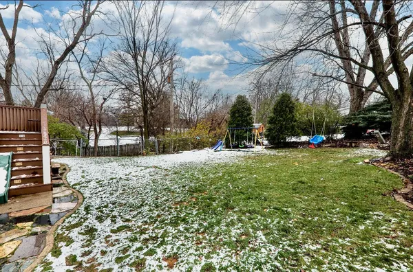 $3,150 | 3226 Everglade Avenue, Woodridge, IL 60517