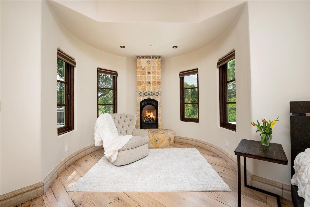 217 Rue Esperanza Lincoln, CA 95648 - Photo 23 of 71 Primary bedroom seating area.