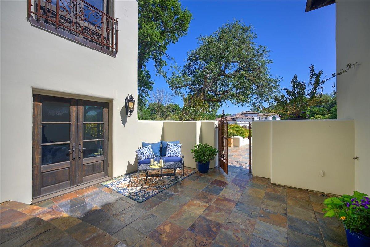 217 Rue Esperanza Lincoln, CA 95648 - Photo 32 of 71 Patio outside office.