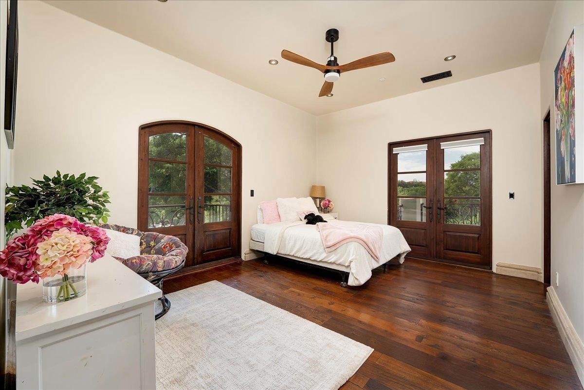 217 Rue Esperanza Lincoln, CA 95648 - Photo 34 of 71 Upstairs en-suite guest bedroom, with access to private patio.