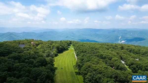 $430,660 | 314 East Catoctin Drive, Wintergreen, VA 22967