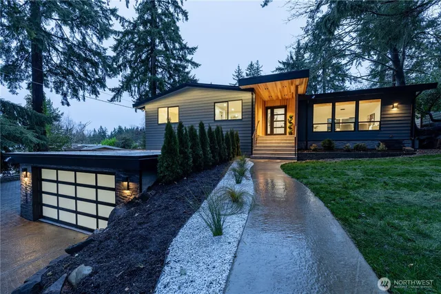 $2,346,000 | 15621 Southeast 24th Street, Bellevue, WA 98008