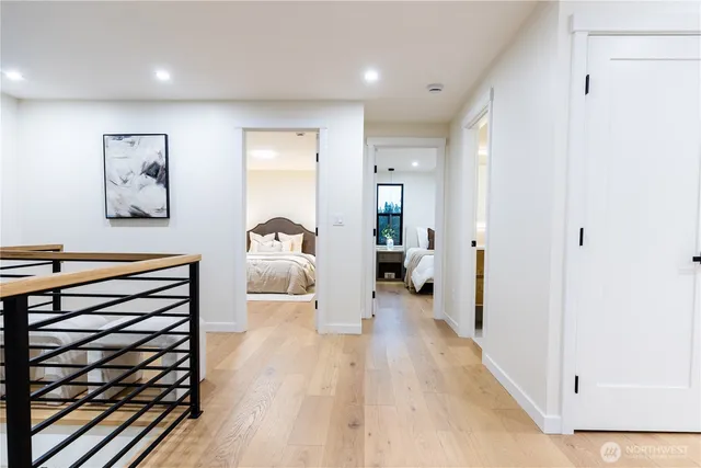 $2,346,000 | 15621 Southeast 24th Street, Bellevue, WA 98008