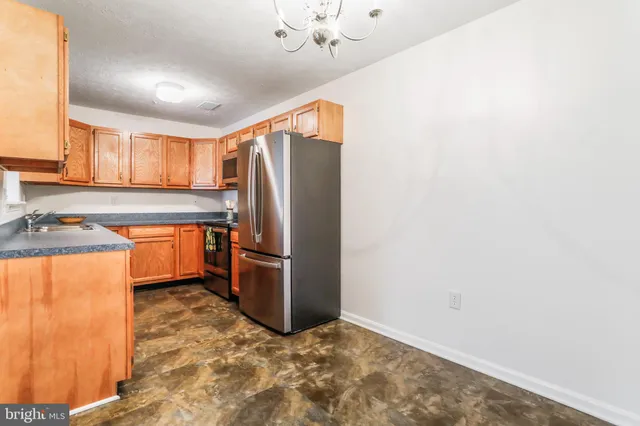 $1,500 | 145 Hailey Lane, Unit F11, Strasburg, VA 22657