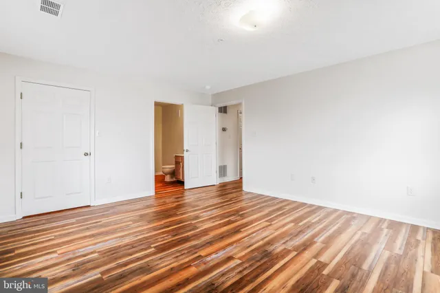 $1,500 | 145 Hailey Lane, Unit F11, Strasburg, VA 22657