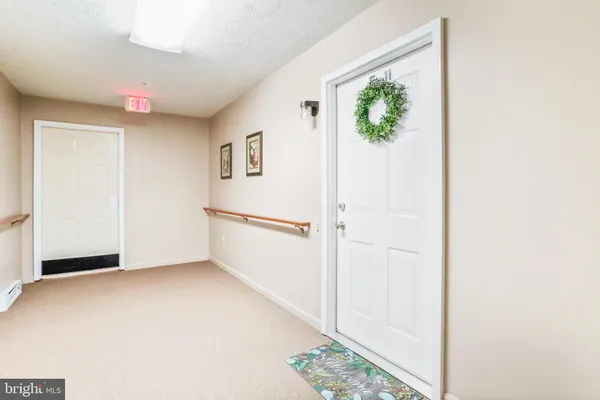 a view of entryway with window