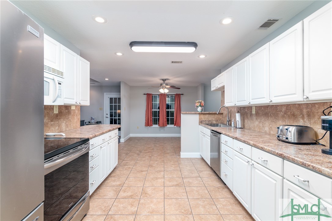 184 Harvey Road Brooklet, GA 30415 - Photo 3 of 24 Gallery Image 3