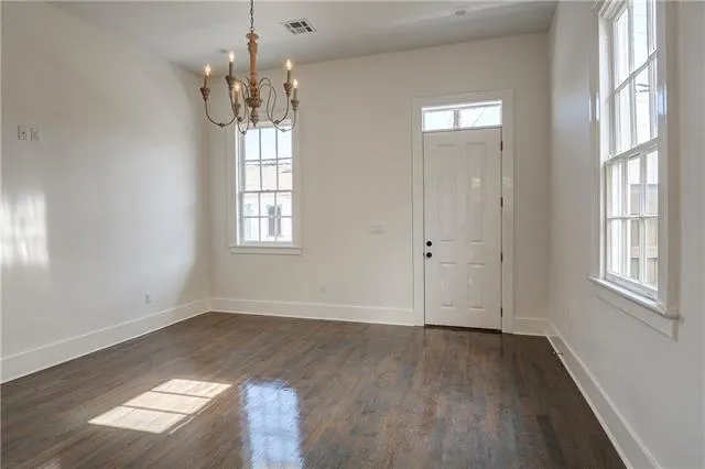 $2,400 | 1928 Conti Street, New Orleans, LA 70112