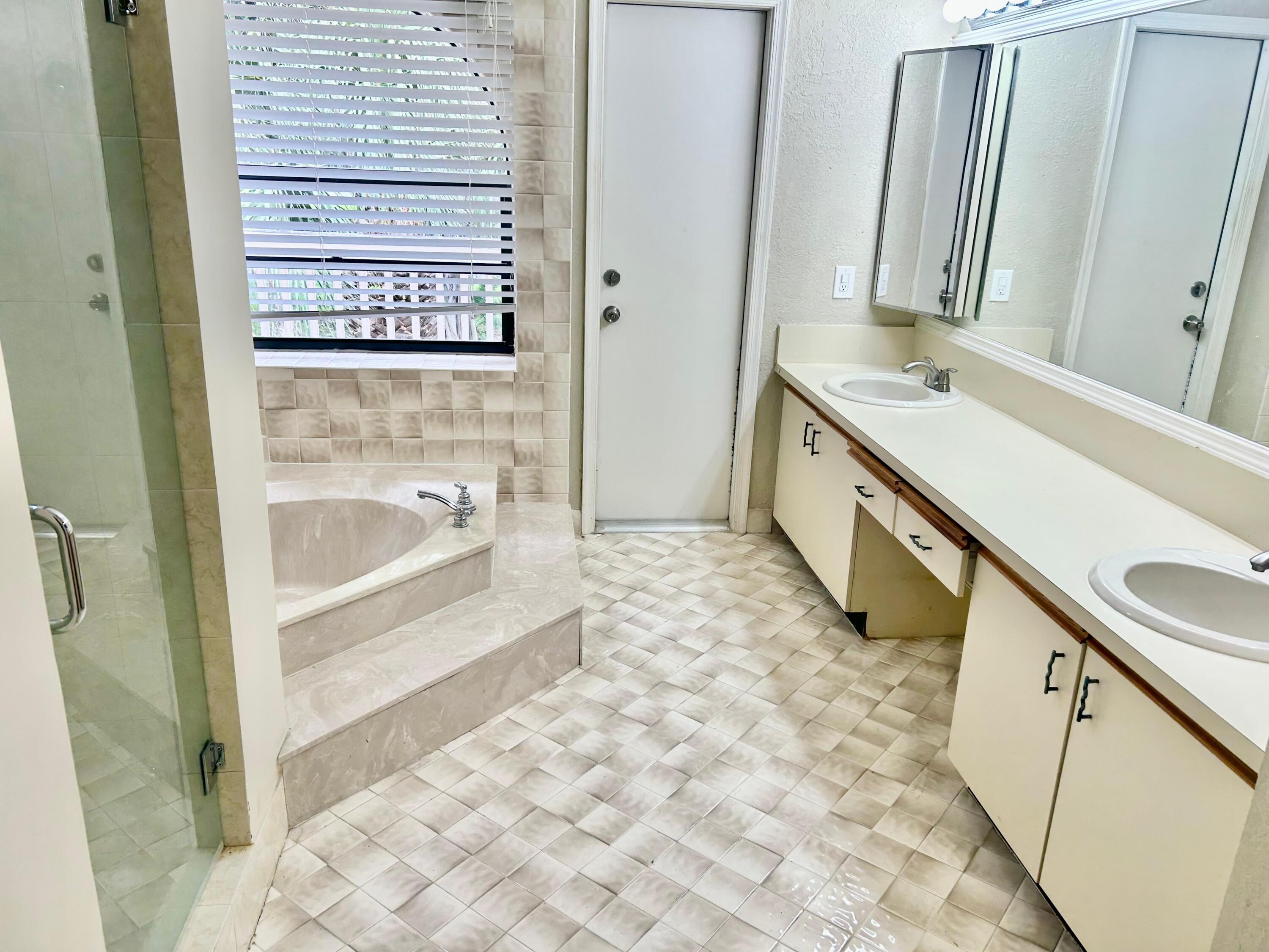 22763 Meridiana Drive Boca Raton, FL 33433 - Photo 27 of 45 PHOTO-2026-03-31-14-23-01 (1)