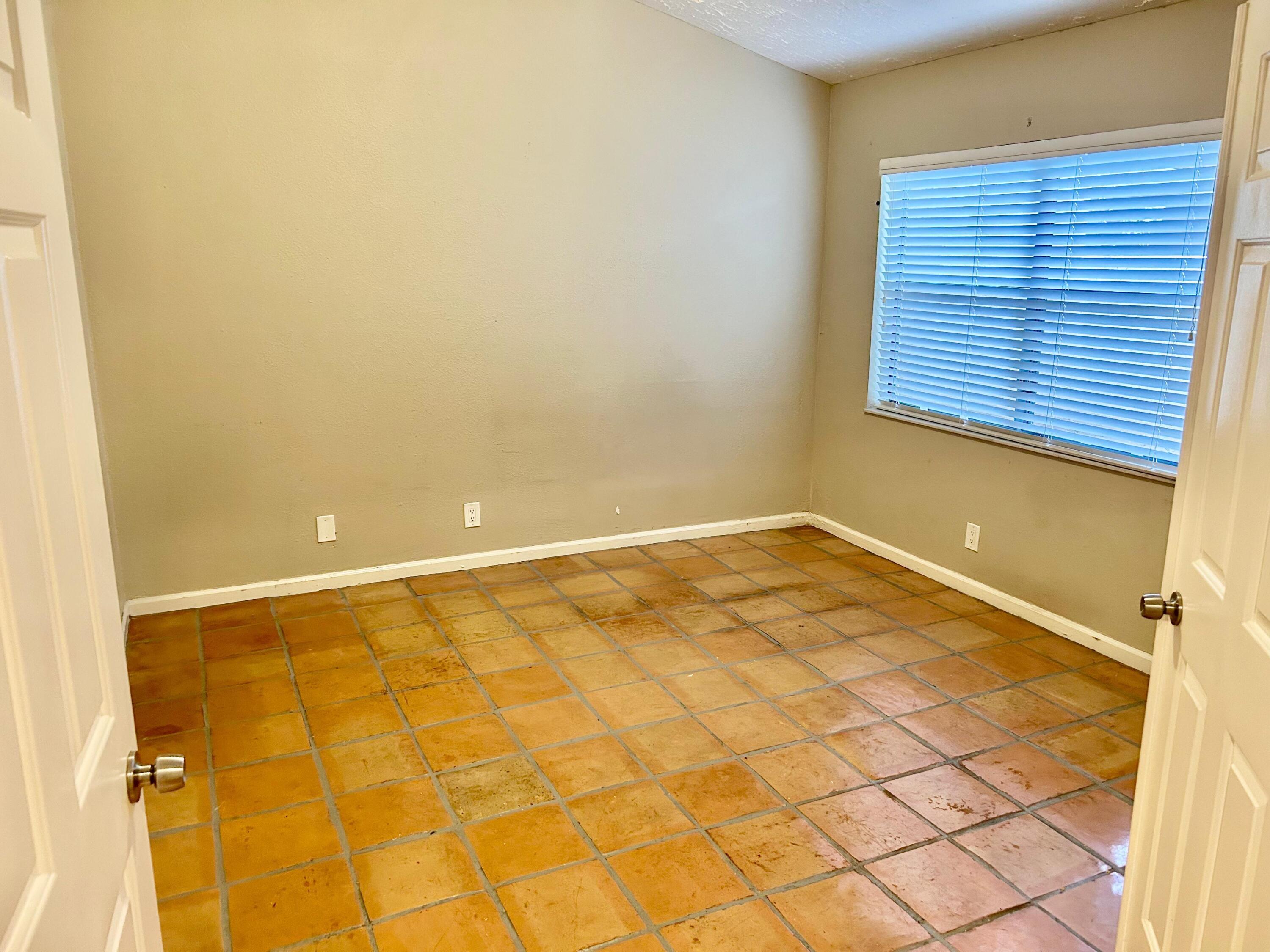 22763 Meridiana Drive Boca Raton, FL 33433 - Photo 10 of 45 PHOTO-2026-03-31-14-22-46 (3)