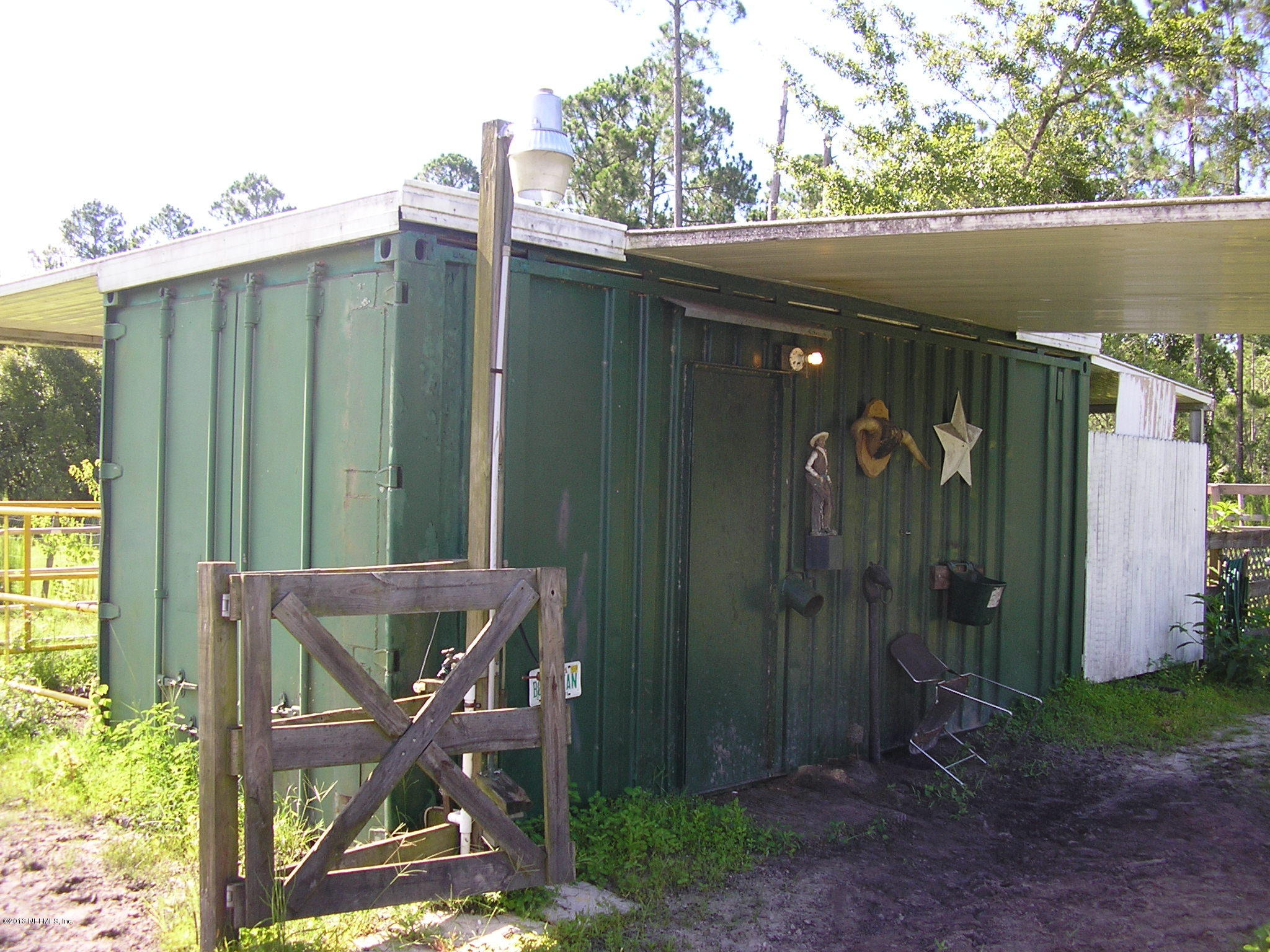 0 Carlin Road San Mateo, FL 32187 - Photo 9 of 12 FEED/TACK ROOM