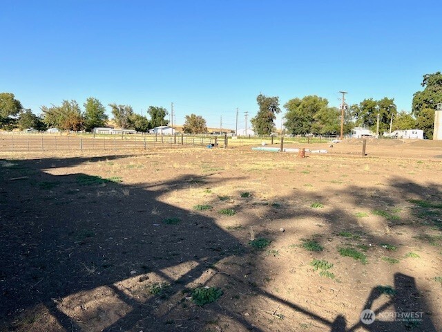 2368 Heritage Road Walla Walla, WA 99362 - Photo 4 of 25