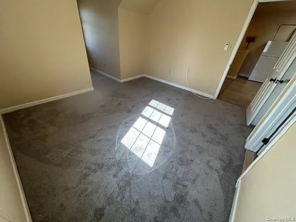 $2,250 | Undisclosed Address, St. James, NY 11780