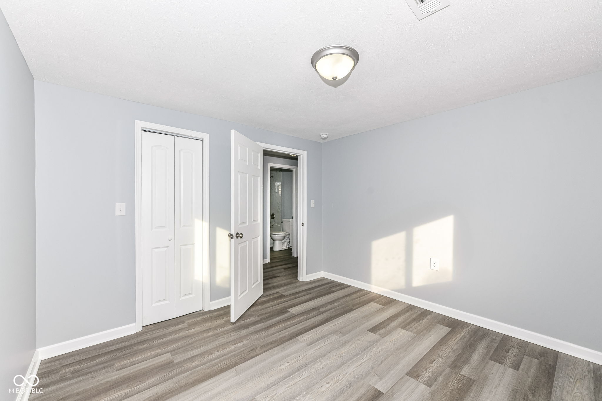 328 Elva Street Anderson, IN 46013 - Photo 12 of 23