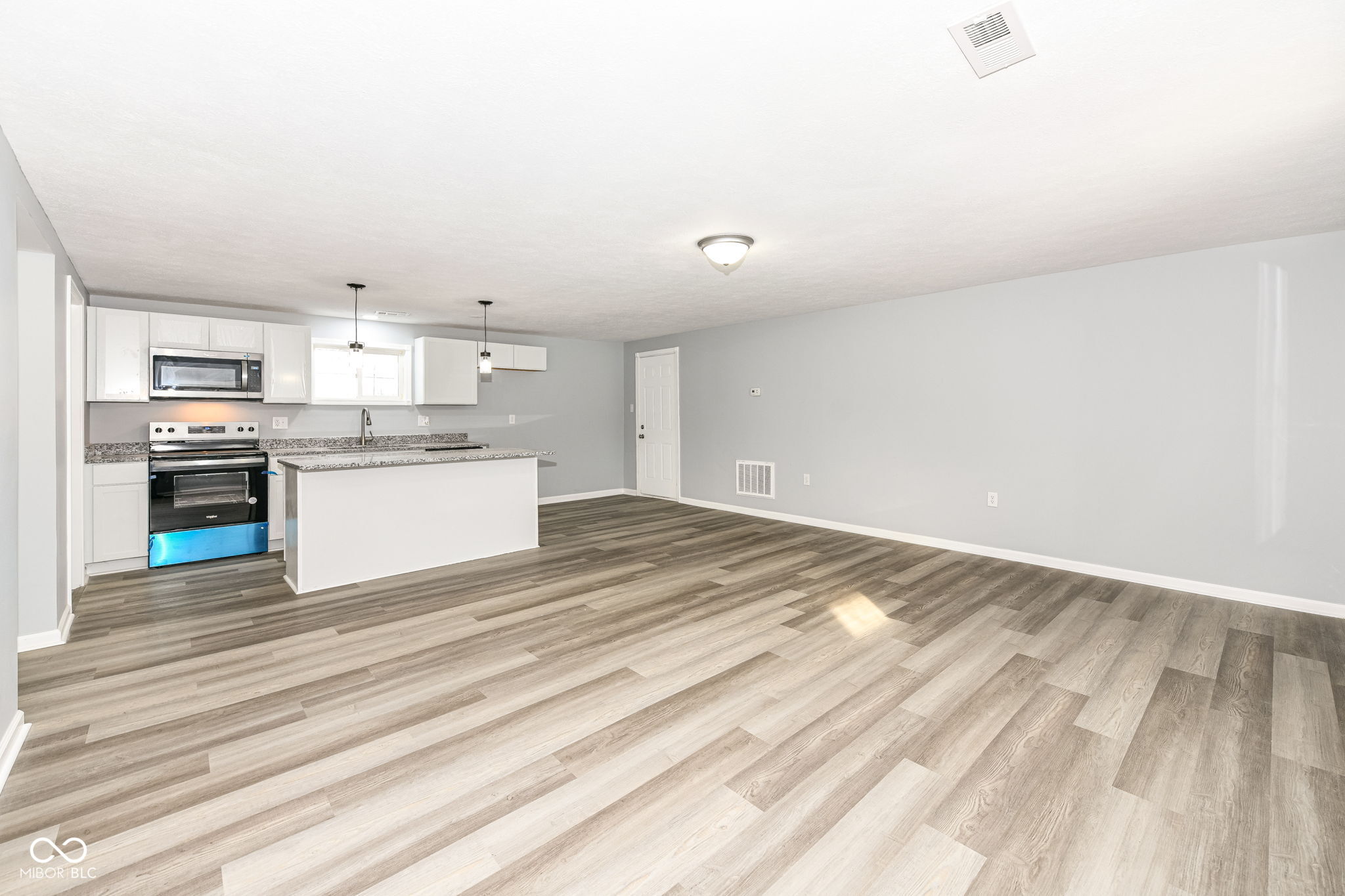 328 Elva Street Anderson, IN 46013 - Photo 4 of 23