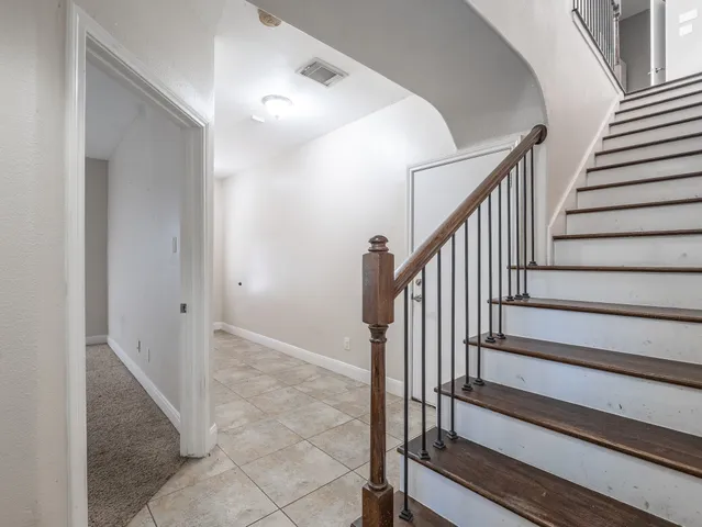 $325,000 | 1320 Lakin Street, Unit B, Houston, TX 77007