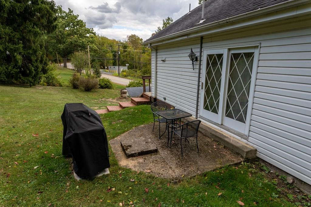 210 Cliff Mine Road Coraopolis, PA 15108 - Photo 23 of 25 Gallery Image 23