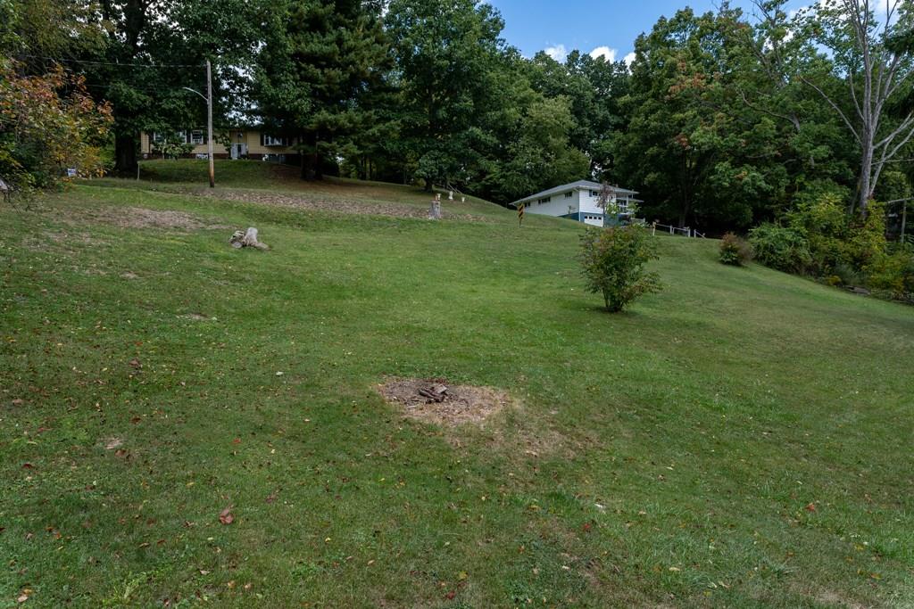 210 Cliff Mine Road Coraopolis, PA 15108 - Photo 25 of 25 Gallery Image 25