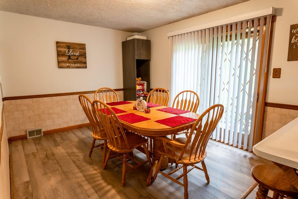 210 Cliff Mine Road Coraopolis, PA 15108 - Photo 7 of 25 Gallery Image 7