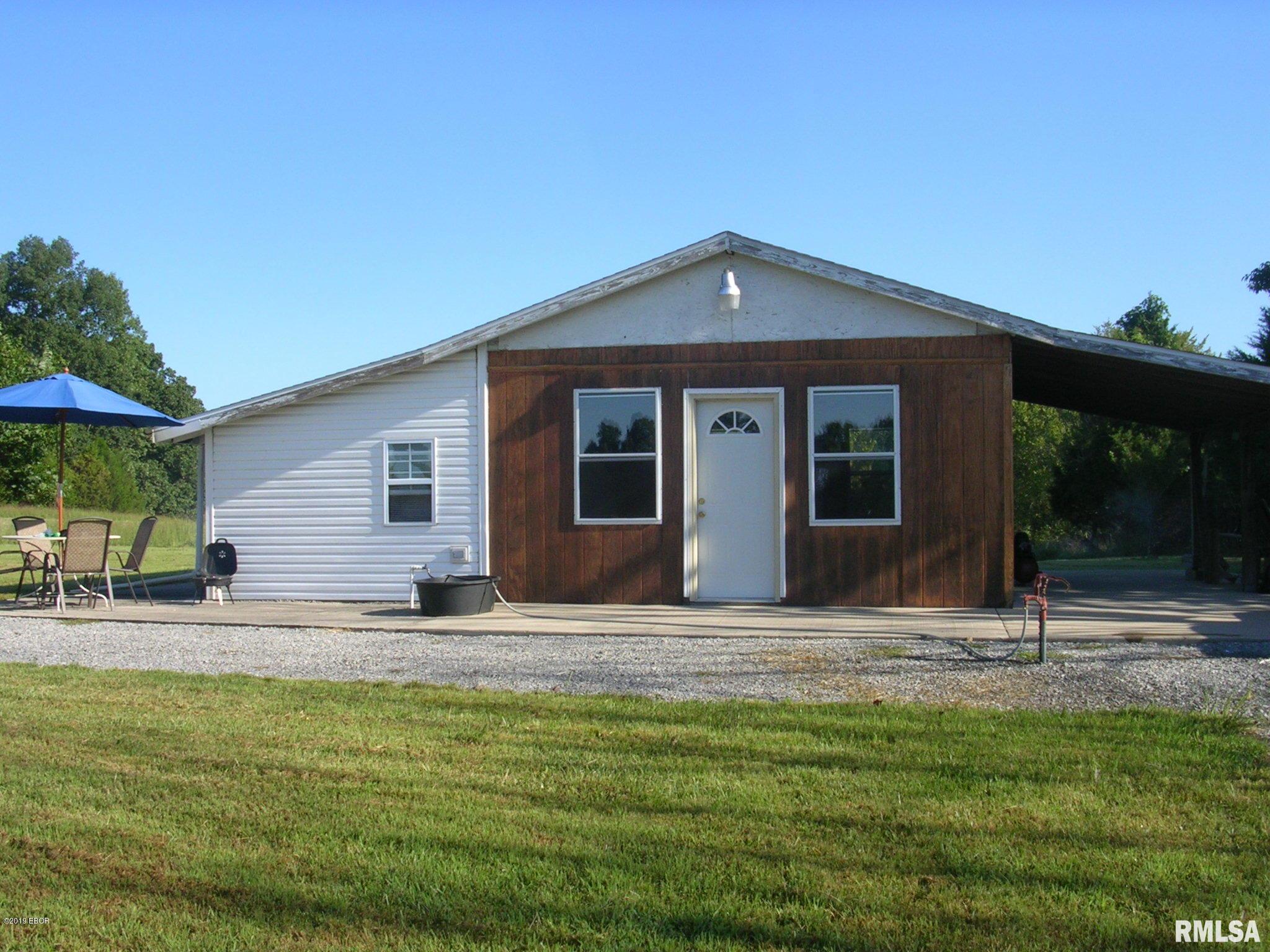 930 Ozark Road Ozark, IL 62972 - Photo 7 of 22