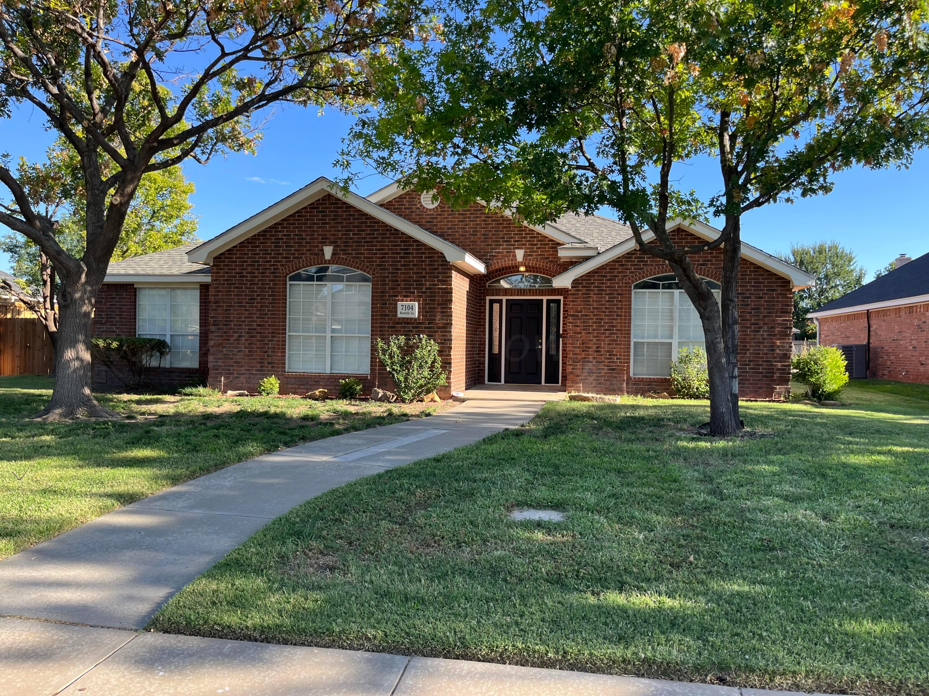 7104 Rochelle Lane Amarillo, TX 79109 - Photo 2 of 44 Front view