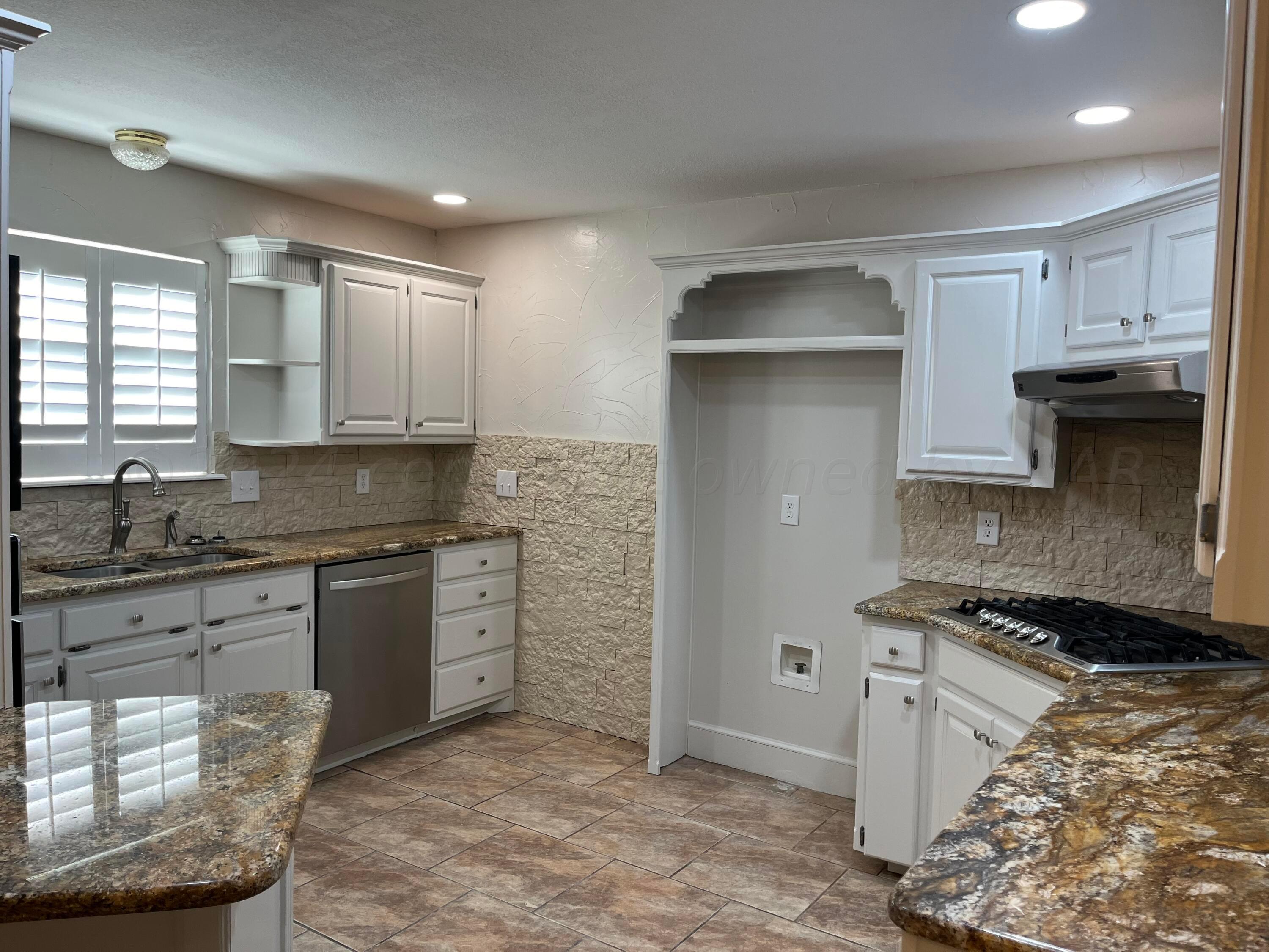 7104 Rochelle Lane Amarillo, TX 79109 - Photo 7 of 44 Kitchen