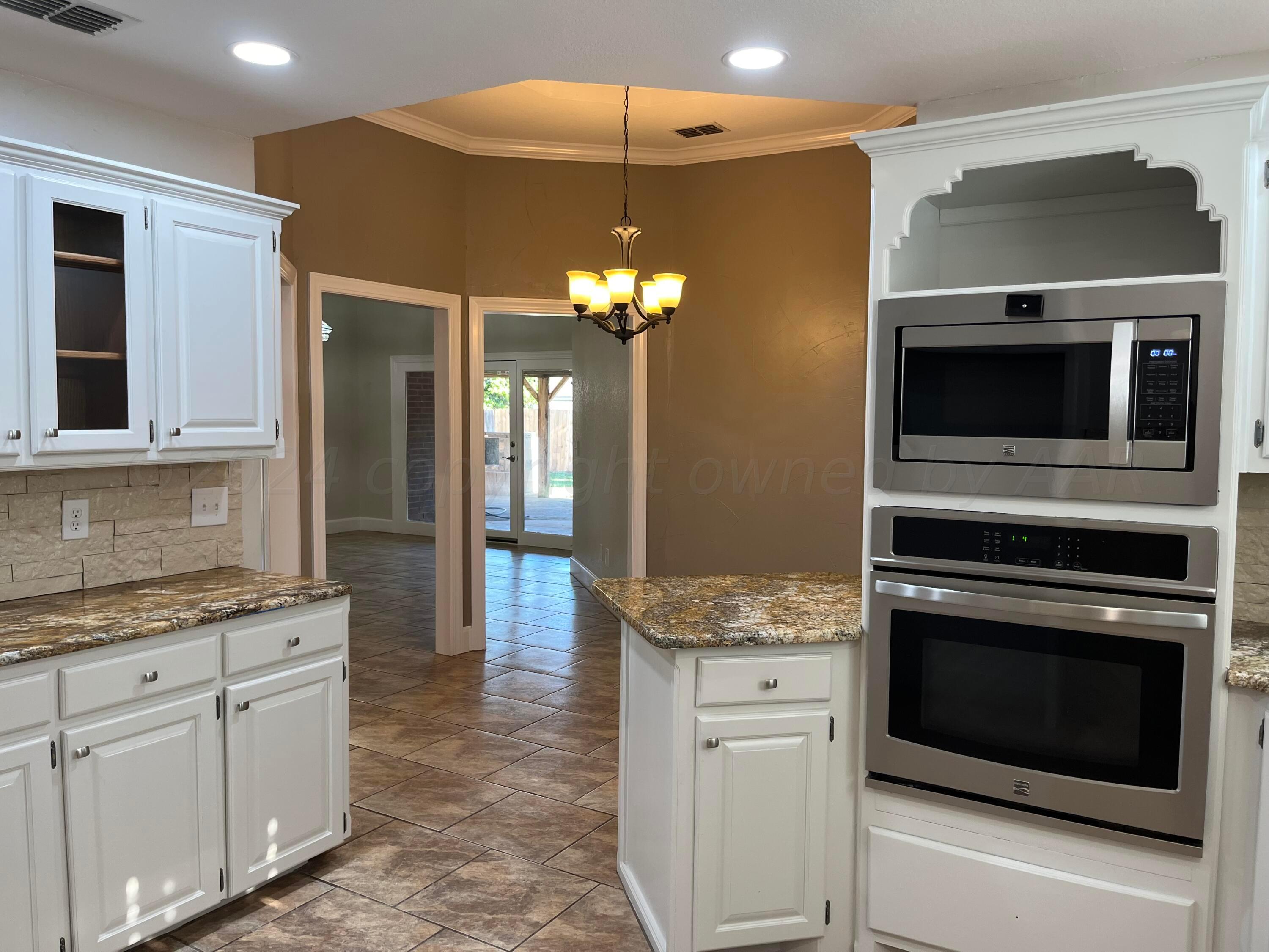 7104 Rochelle Lane Amarillo, TX 79109 - Photo 10 of 44 Kitchen