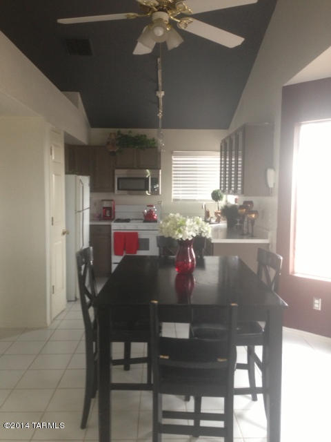 5421 South Wembly Road Tucson, AZ 85746 - Photo 7 of 12 Gallery Image 7