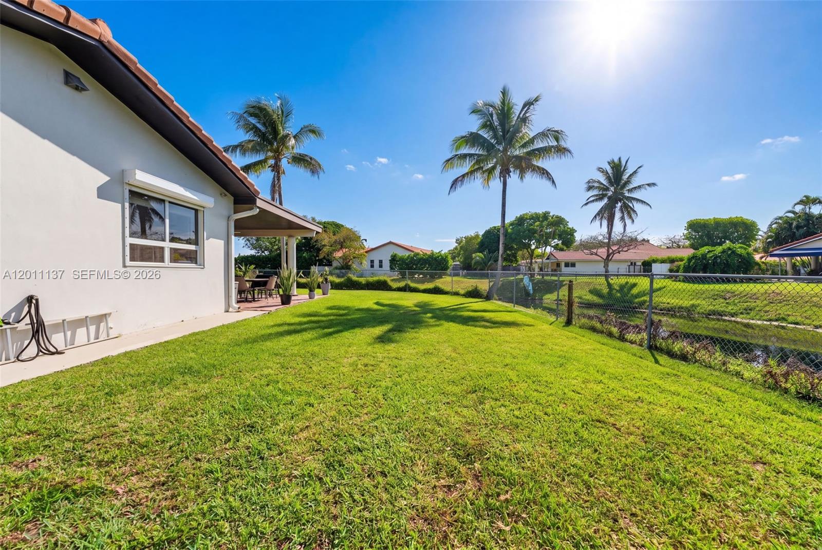 8005 Southwest 106th Street Miami, FL 33156 - Photo 4 of 30