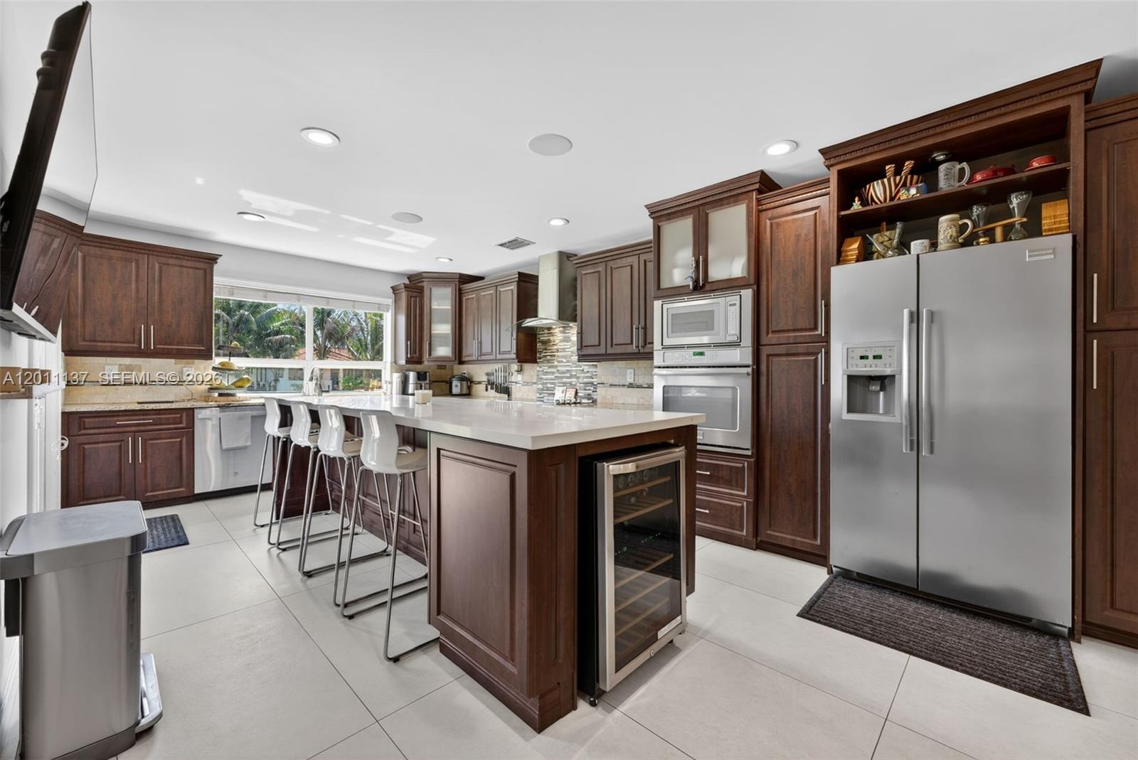 8005 Southwest 106th Street Miami, FL 33156 - Photo 7 of 30