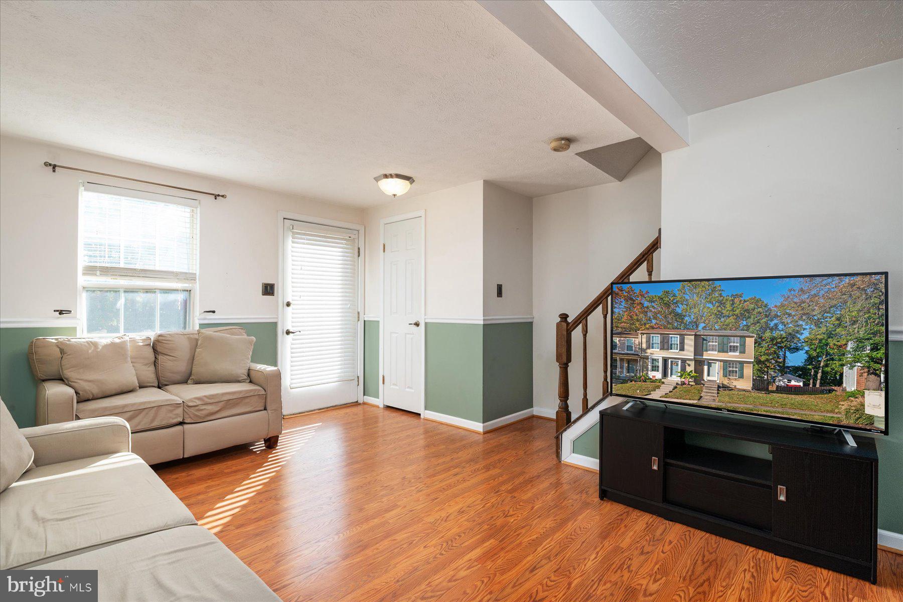 16 Dallington Court Perry Hall, MD 21128 - Photo 2 of 36 Living room