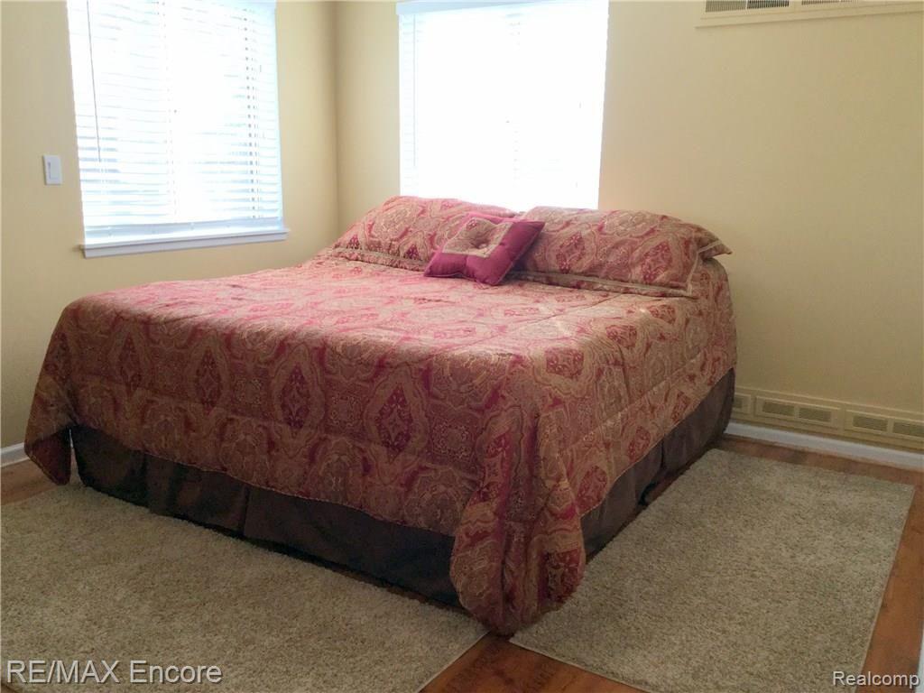 8722 Eaton Road Davisburg, MI 48350 - Photo 17 of 28 Master.jpg