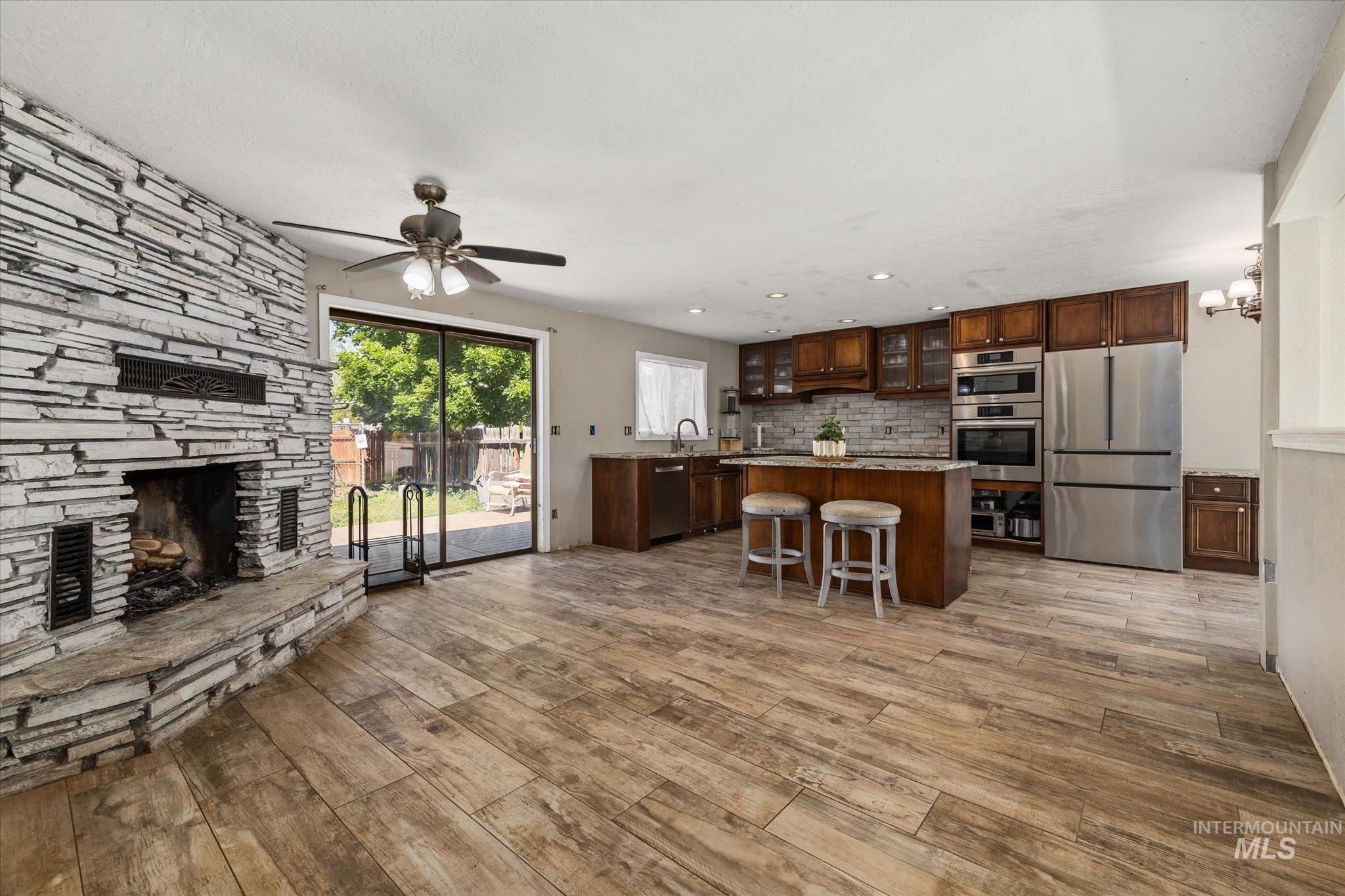 3829 South Constitution Way Boise, ID 83706 - Photo 9 of 34