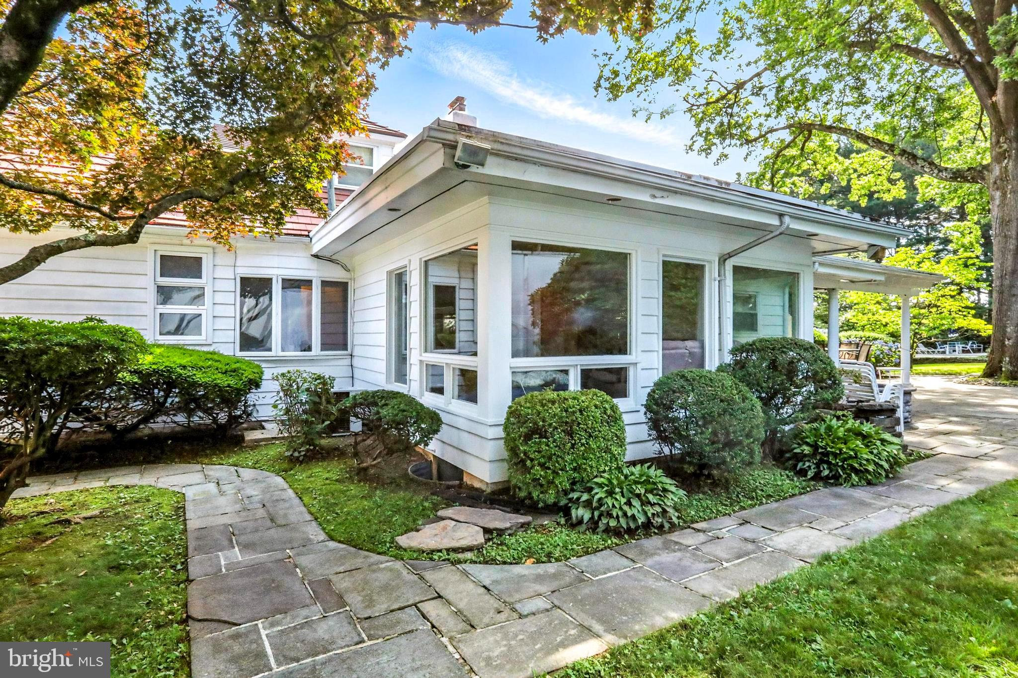 301 Chestnut Street Shillington, PA 19607 - Photo 16 of 115