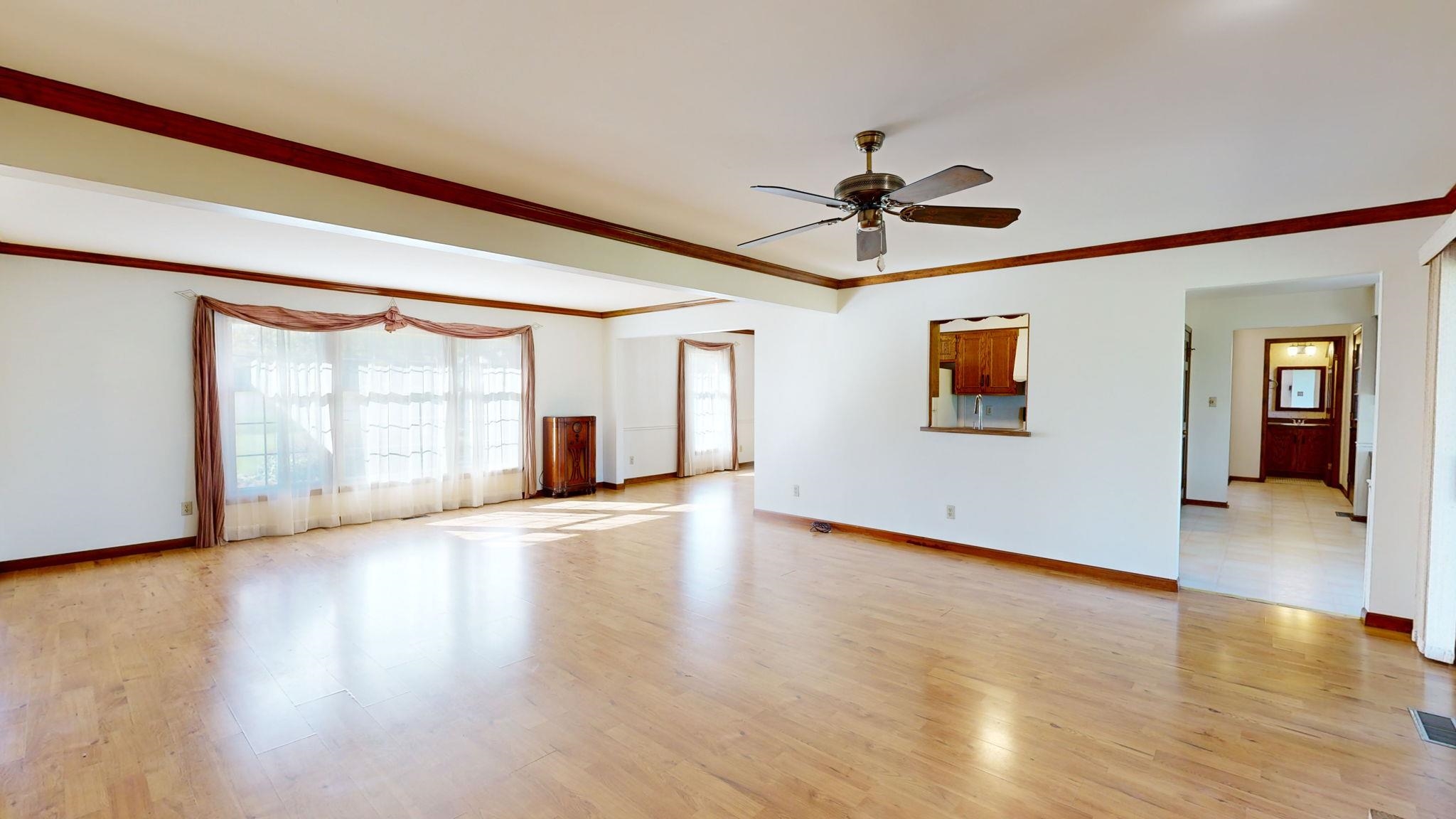 5244 Farrand Road Clio, MI 48420 - Photo 10 of 49 50124970-9.JPG