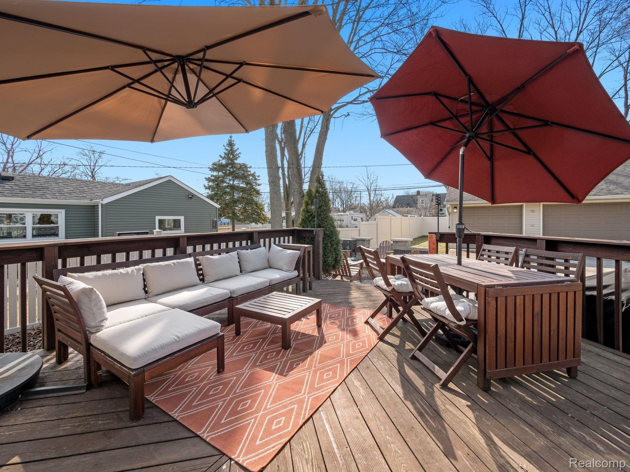 3507 Normandy Road Royal Oak, MI 48073 - Photo 38 of 43 Outdoor living, dining, and entertaining