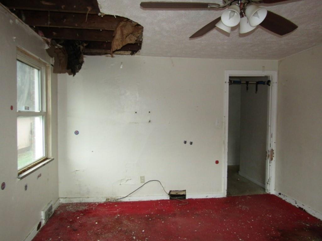 8041 Aber Road Verona, PA 15147 - Photo 20 of 38