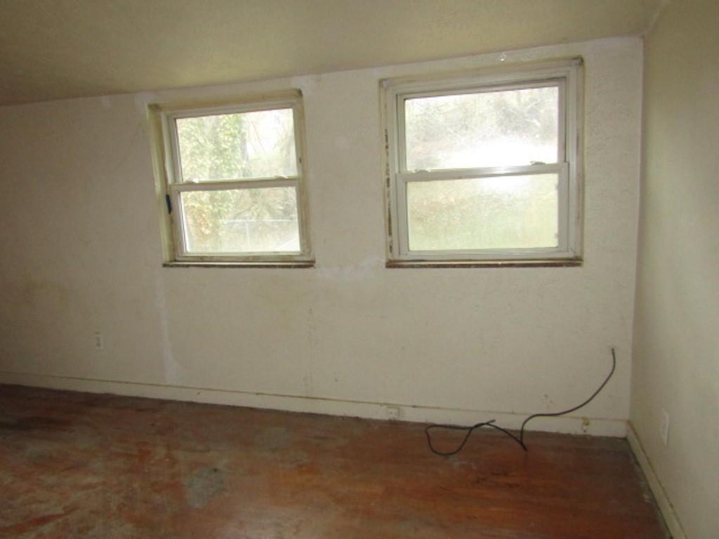 8041 Aber Road Verona, PA 15147 - Photo 22 of 38