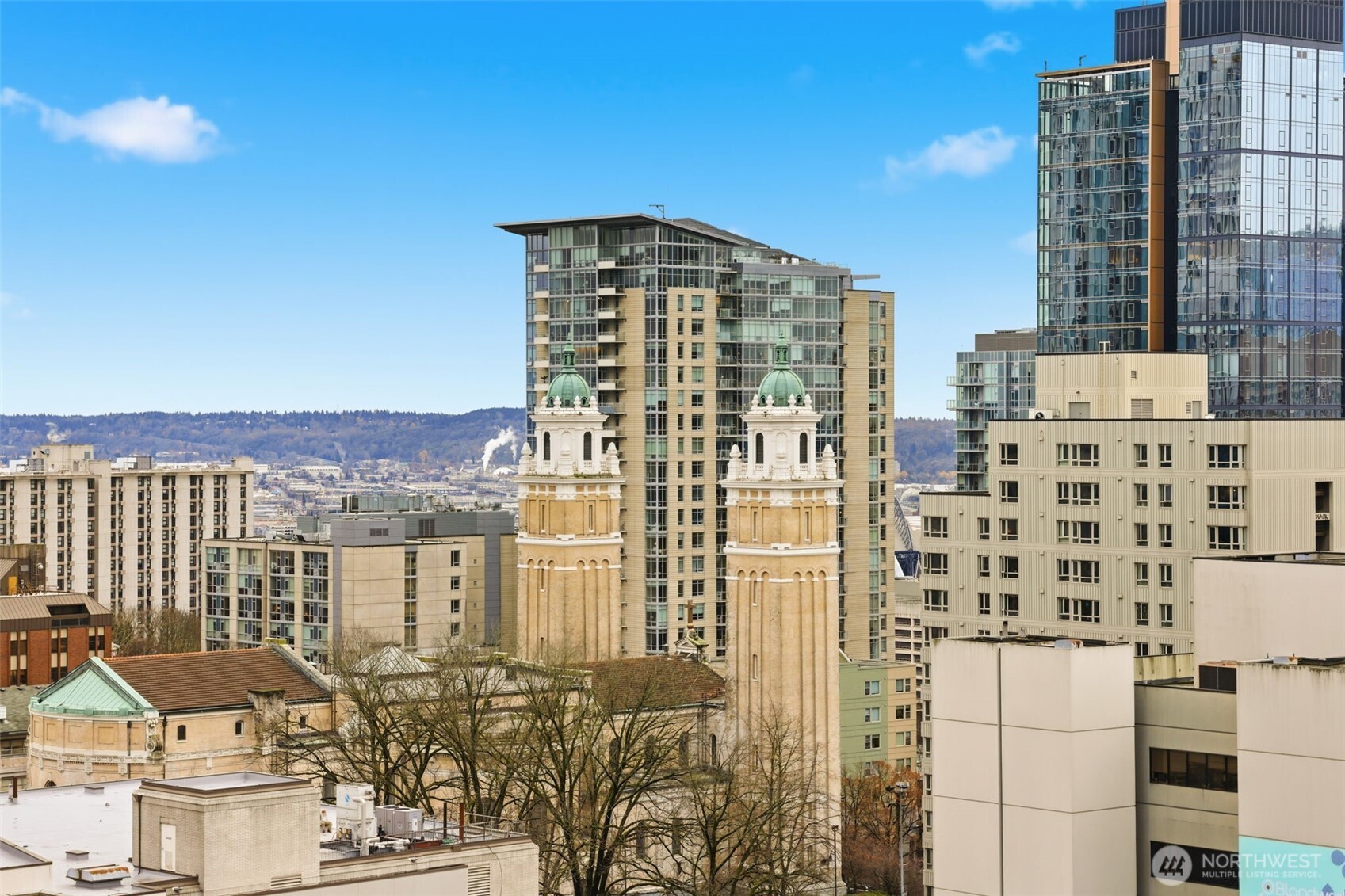 1105 Spring Street, Unit 408 Seattle, WA 98104 - Photo 18 of 18