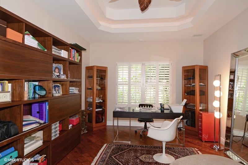 7257 Mandarin Drive Boca Raton, FL 33433 - Photo 14 of 35 a living room with furniture and a window