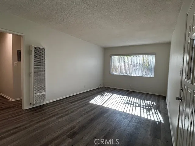 $1,895 | 12437 Harris Avenue, Unit 11, Lynwood, CA 90262
