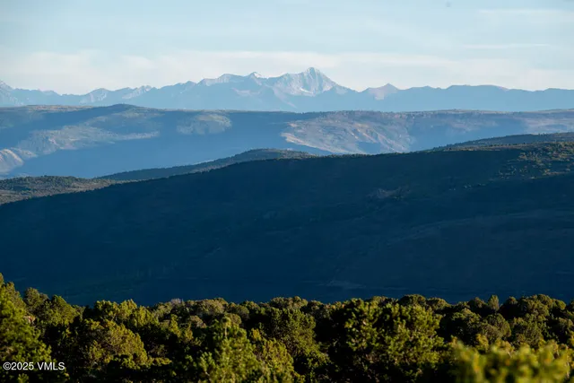 $8,900,000 | 1500 West Sheep Creek Road, Gypsum, CO 81637